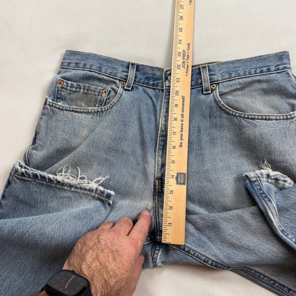 Vintage Levis 550 Relaxed Fit Tapered Leg Jeans Light Wash 34x31 Mens 90s Denim - Picture 6 of 11